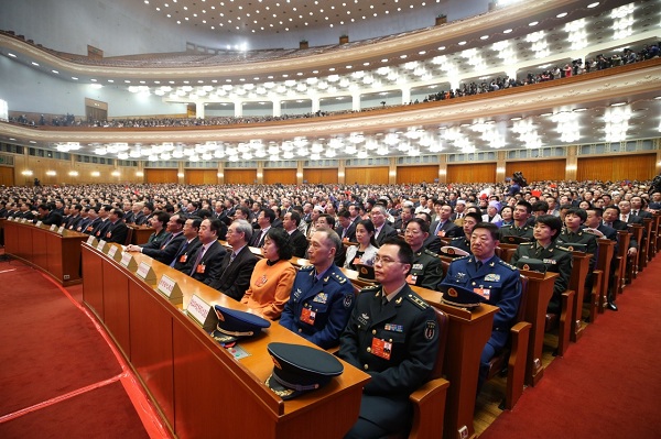 十三届全国人大一次会议举行第七次全体会议 决定国务院其他组成人员 国家主席习近平签署主席令任命