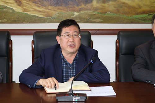 宜川县纪委集体学习党的十九大精神