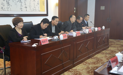 黄陵县纪委召开会议对十九大再学习再传达研究推进全县纪检监察工作