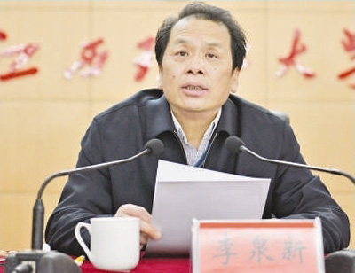 “查问题不怕多,有压力我来扛” ——追记江西省委第三巡视组原组长李泉新