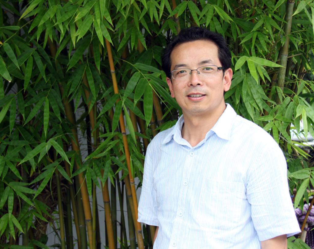 【纪检人】陈红卫:清风徐来 水波不兴
